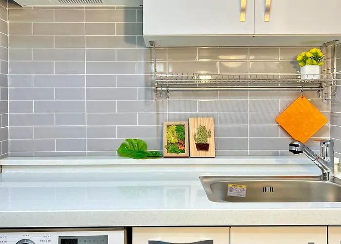 Apartment In The Heart Of Gangnam, 언주역, 신논현역, 성수, Coex,이태원 *